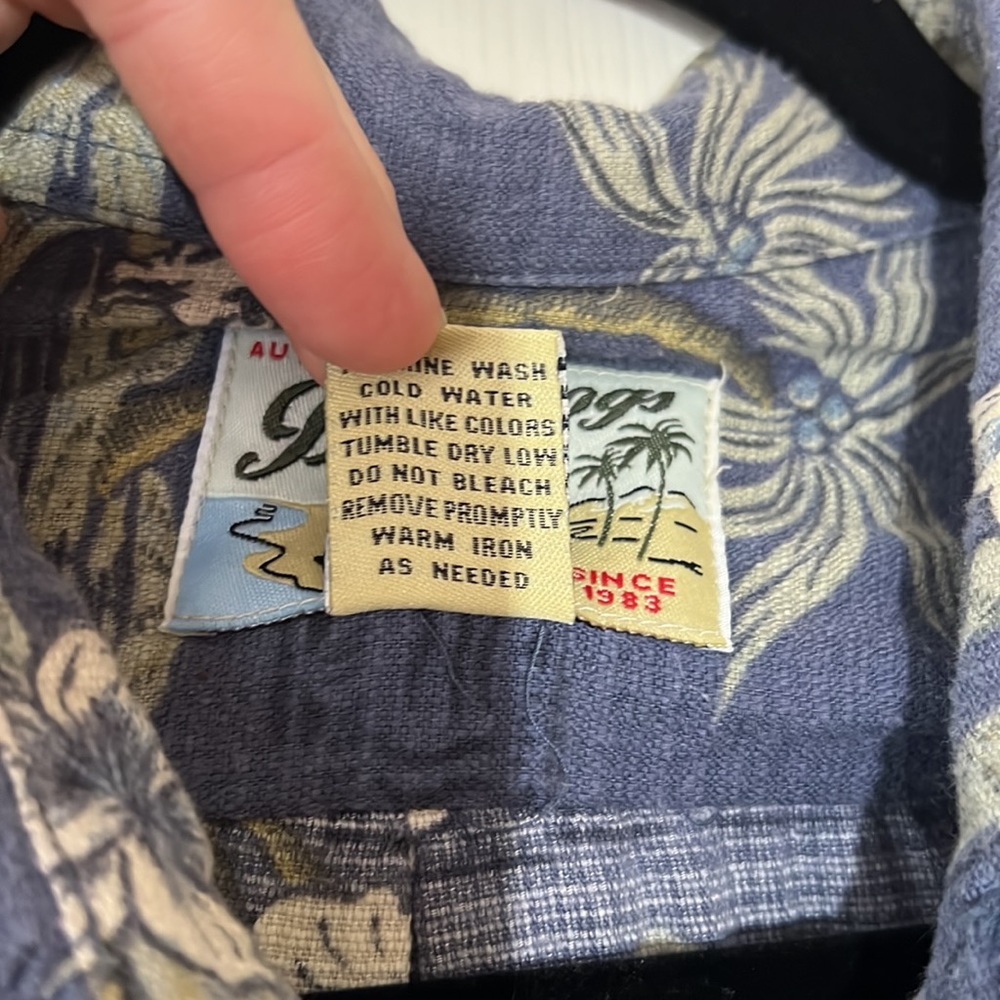 Vintage‎ Big Dogs Hawaiian Shirt Blue Floral Palms Dogs, Size Large - Picture 9 of 11
